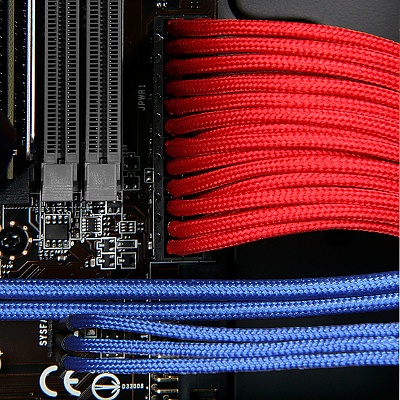 BitFenix 24-Pin ATX 30cm Red/Black